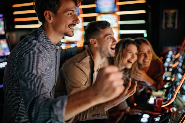 Live roulette wheel with dealer on jualtoto alternatif